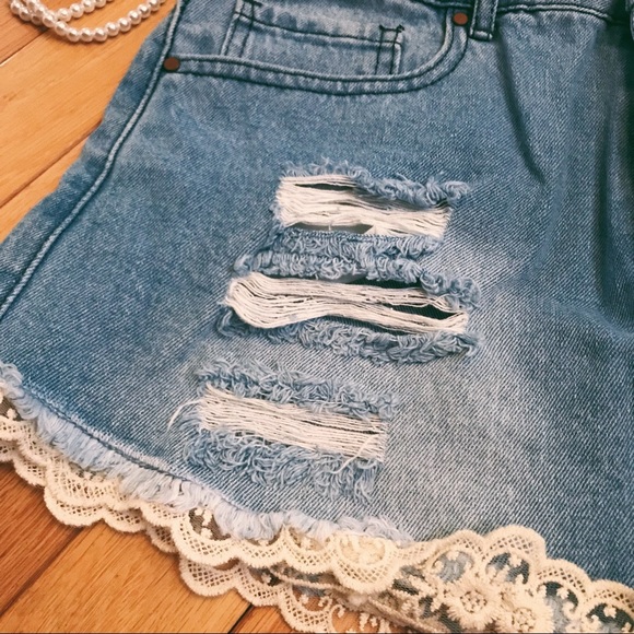 High Waisted Denim Shorts - Picture 2 of 4